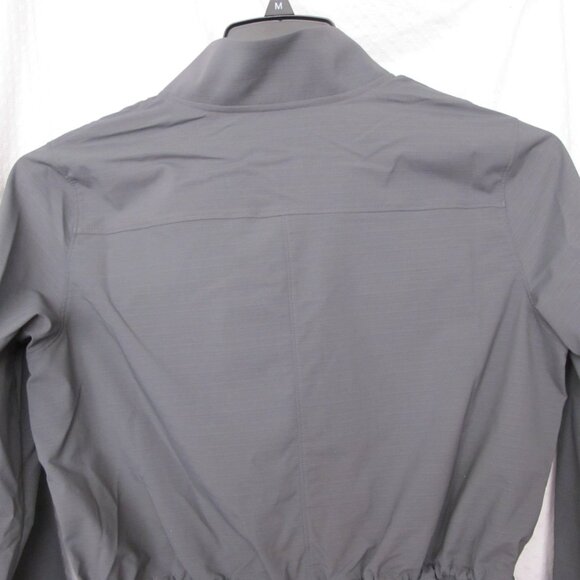 NWT - Under Armour Water-Resistant Jacket - XS - Picture 12 of 14